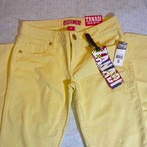 Light Yellow skinny pants. Size 5